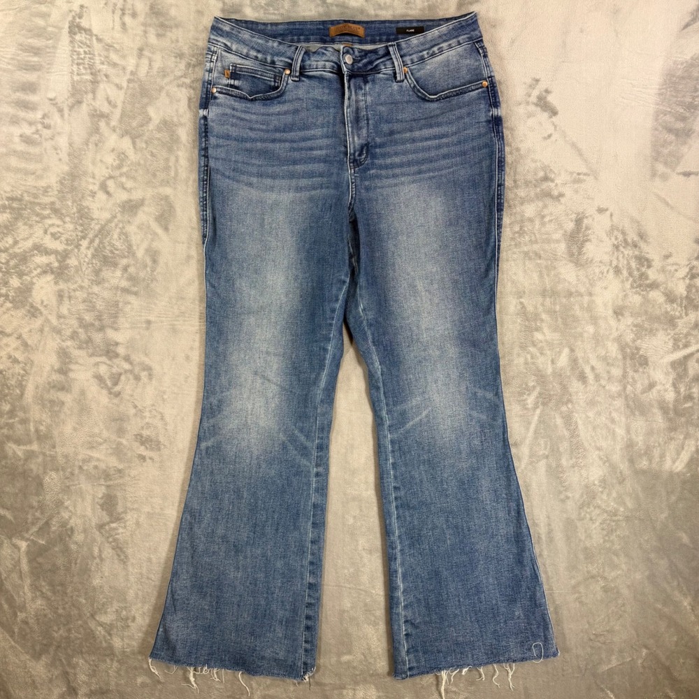 Judy Blue Light Wash Flare Jeans